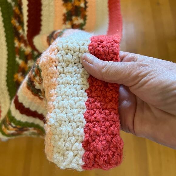 Vintage crochet Blanket - Picture 4 of 4